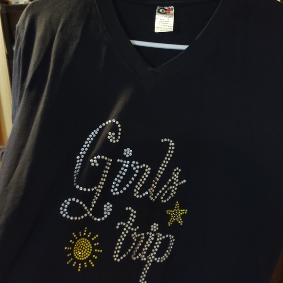 Bundle 5 items for $40 sale - Picture 2 of 2